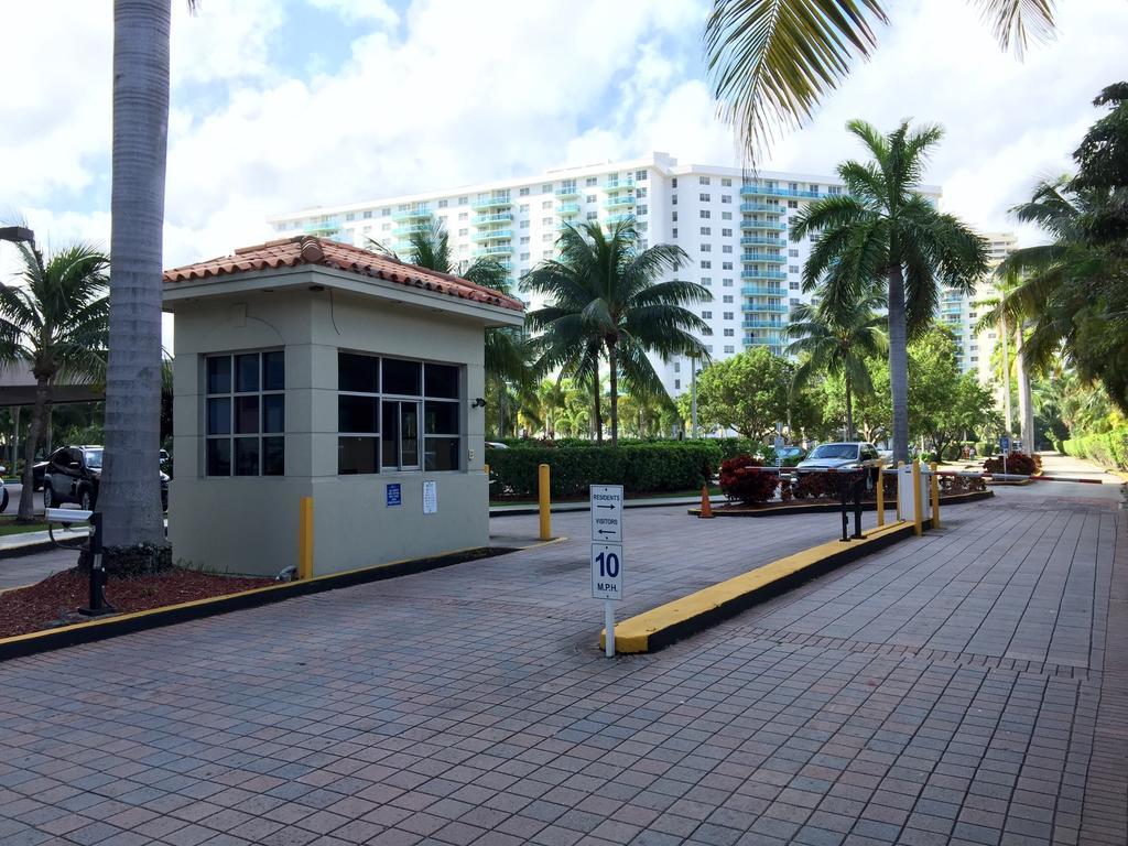 Ocean Reserve Miami Luxury Rentals Miami Beach Bilik gambar